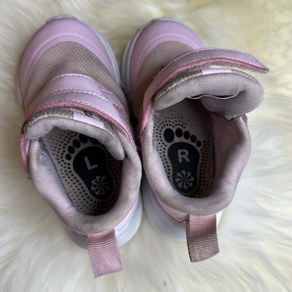 Nike StarRunner just do it Baby Girls Shoes Size 5C Color: Pink/Black/White - Picture 6 of 10
